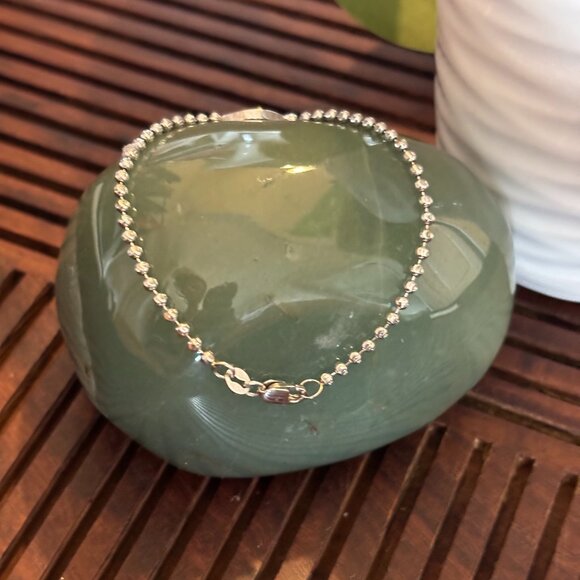 Adorable Evil Eye Bracelet! - Picture 2 of 3